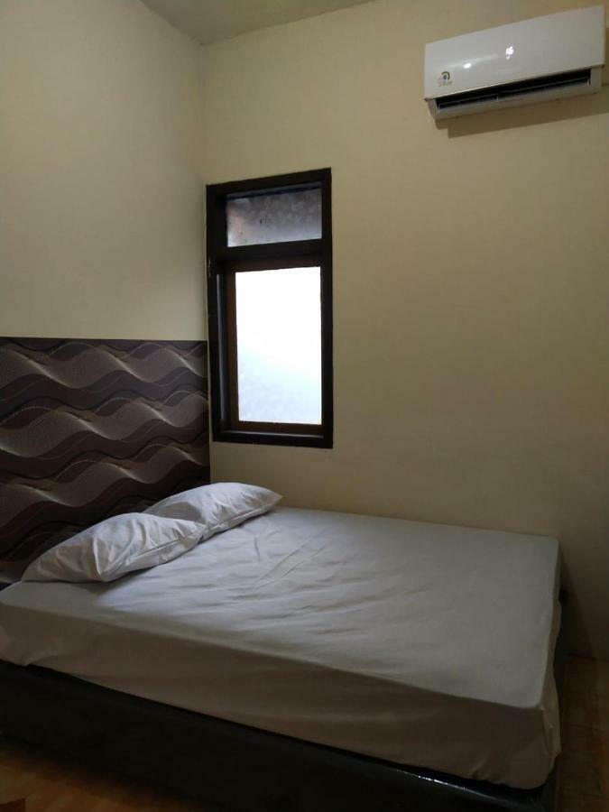 Thalia Guesthouse Ijen - Bromo & Sukamade Tour Banyuwangi  Buitenkant foto